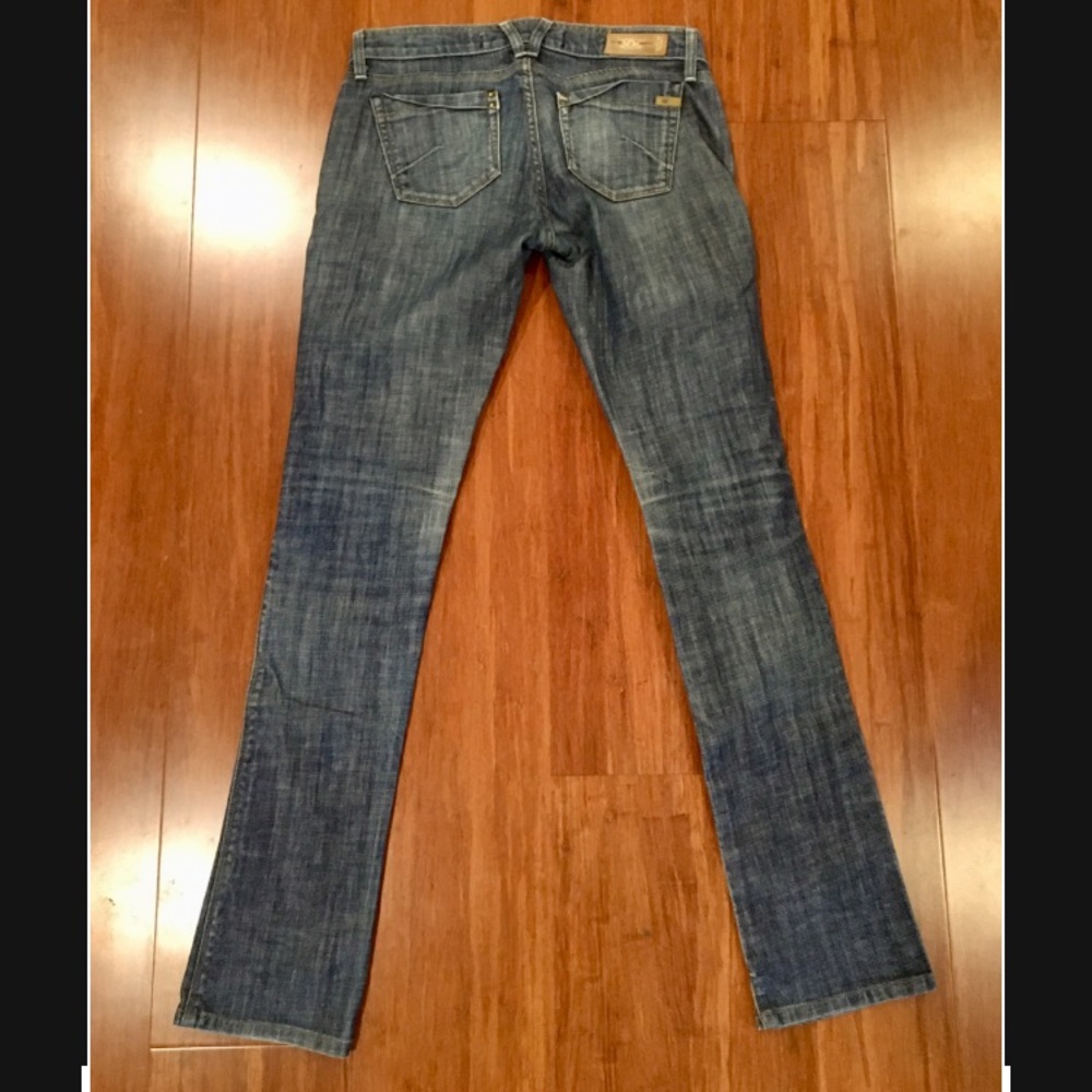 Divine Rights Low Rise Slim Fit Jeans - Picture 3 of 8